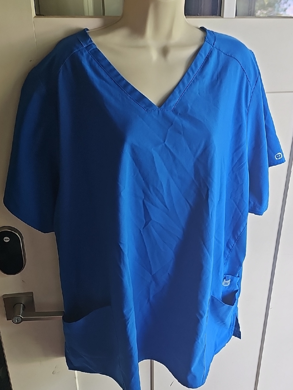Women's V-Neck Medical Scrub Top in Royal Blue Wonderwink